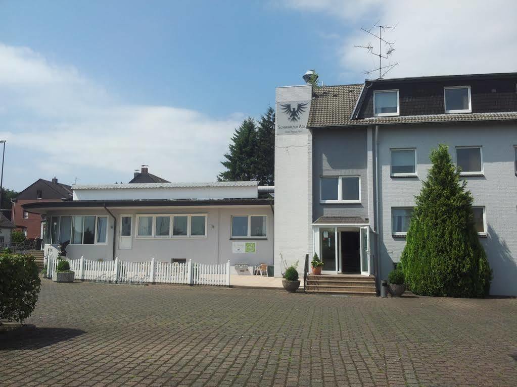 Hotel Schwarzer Adler Moers Luaran gambar